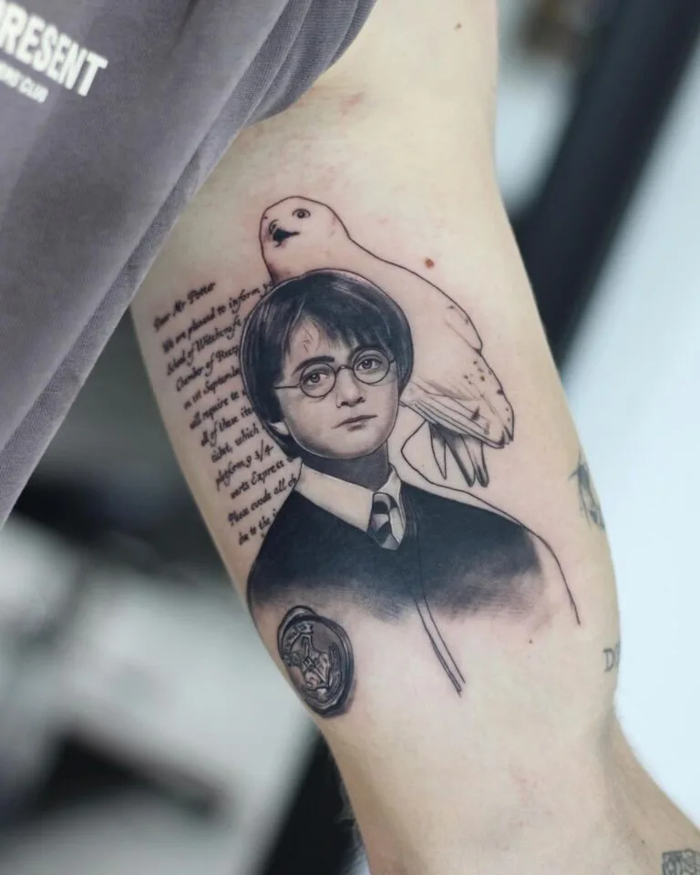 Tetování z filmů a pohádek, portrét Harry Pottera na paži