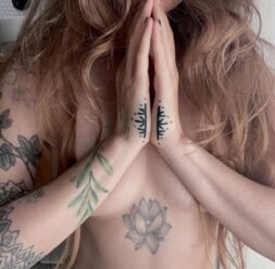 Mayský styl tetování.