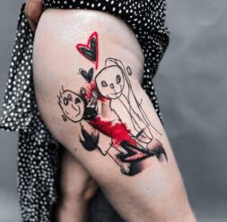 Trash polka styl tetování.