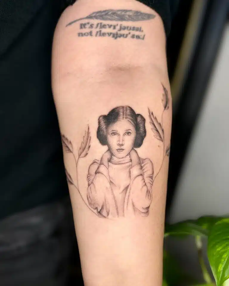 Tetování z filmů a pohádek Star Wars, portrét na předloktí