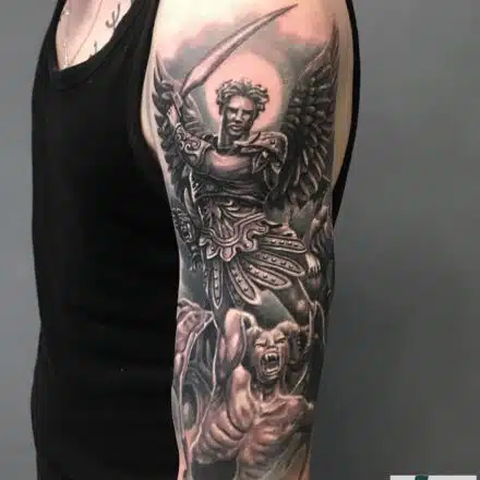 Tetování náboženské, archanděl Michael na paži