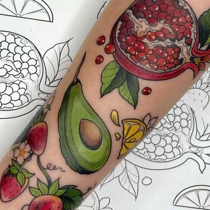 Tetování ovoce a zeleniny.