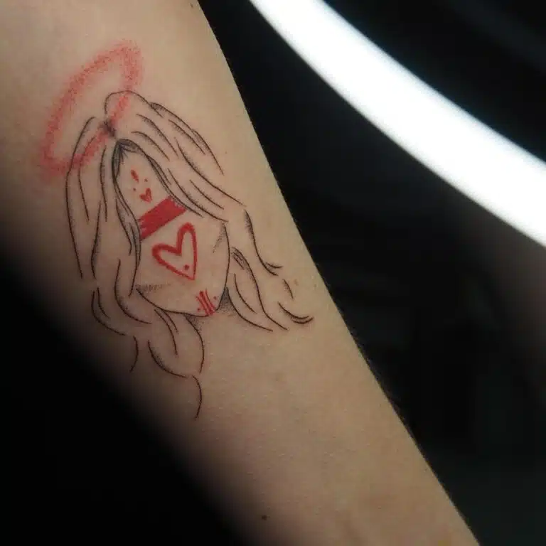 Tetování anděl, symbol na předloktí
