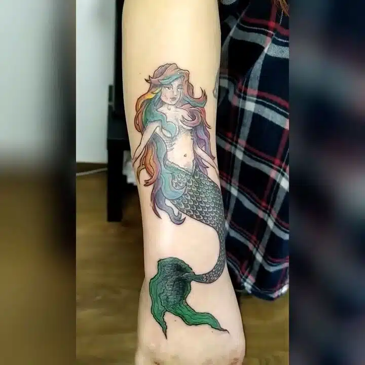 Tetování mořská panna na předloktí