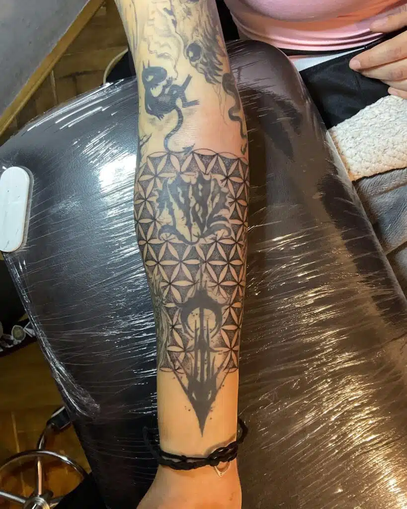 Tetování znaky a symboly na nohu