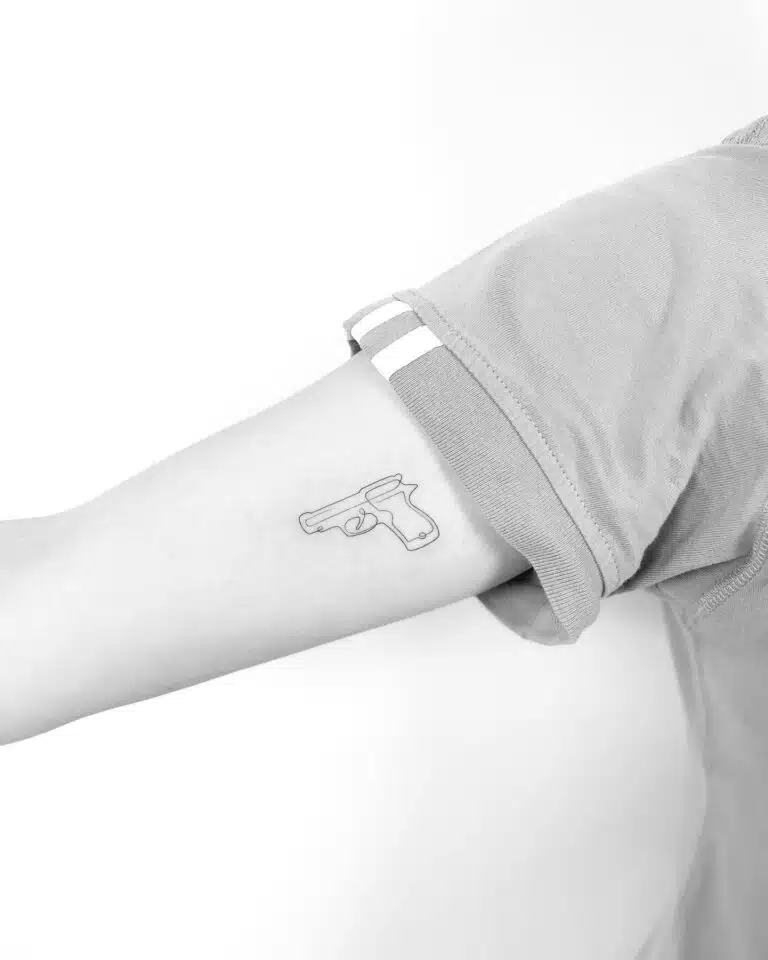 Tetování znaky a symboly, symbol na paži