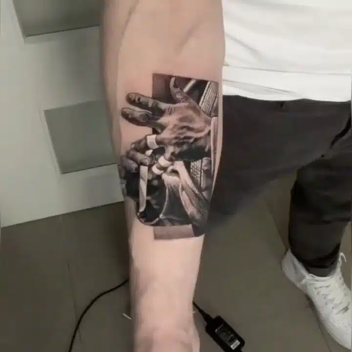 Tetování ruce na předloktí
