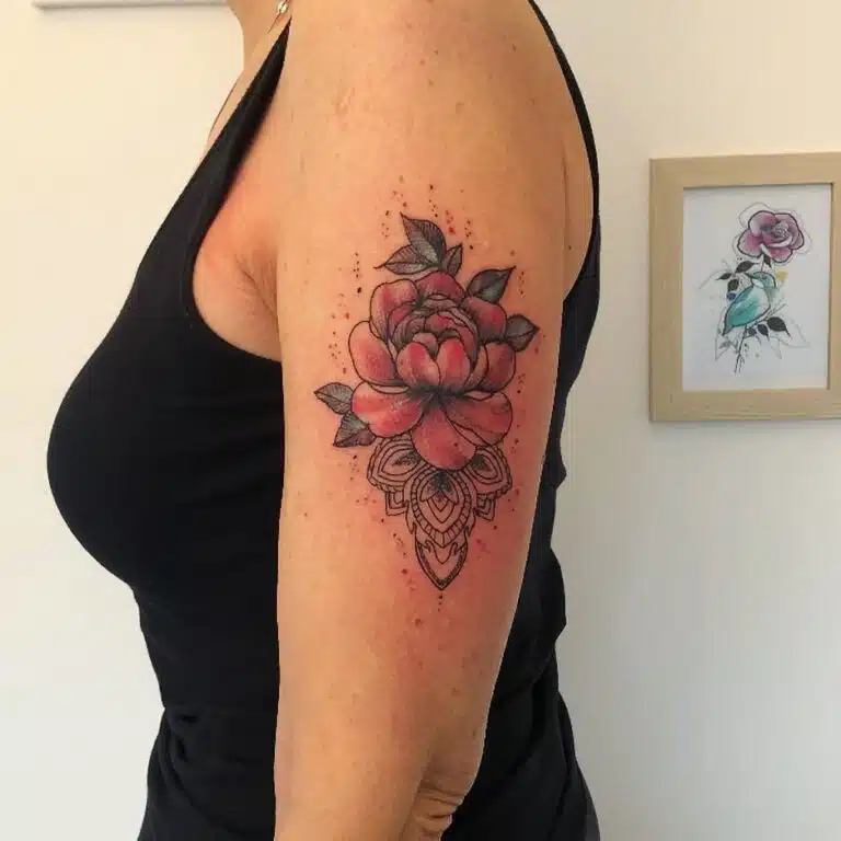 Tetování květina, mandala na ruku