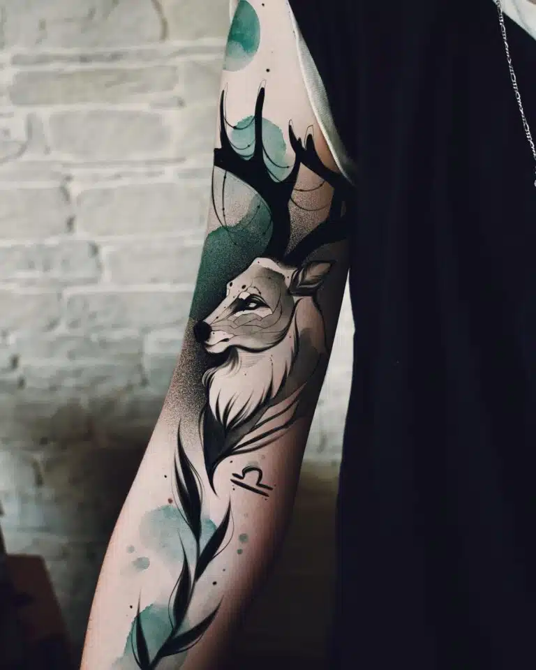 Tetování zvířata, jelen na rukávu