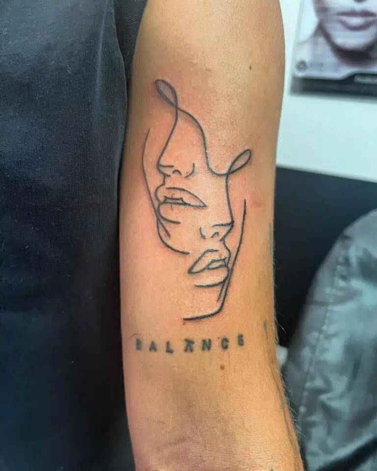 Tetování žena na rameno