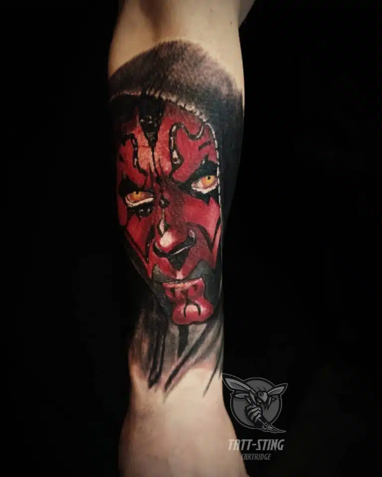 Tetování Darth Maul z filmů a pohádek na předloktí