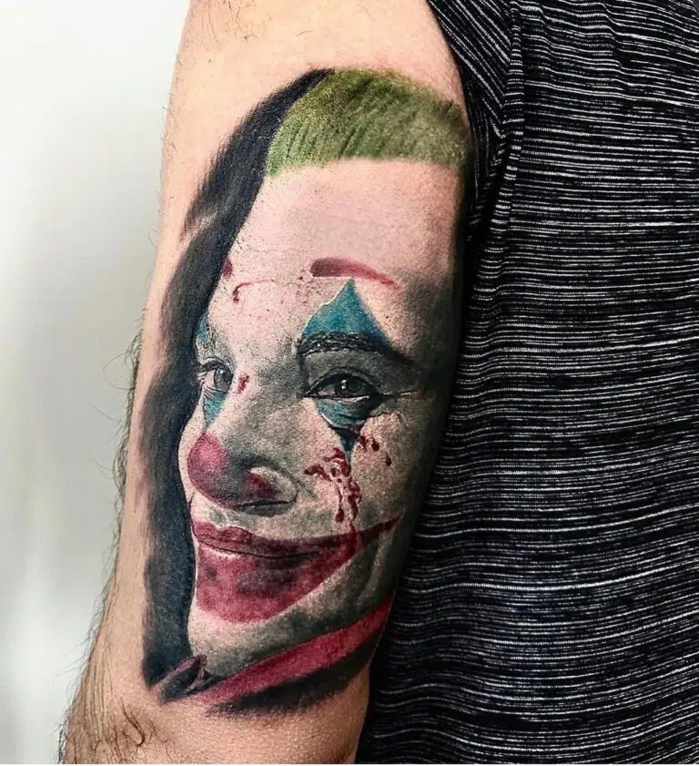 Tetování z filmů a pohádek Joker na paži