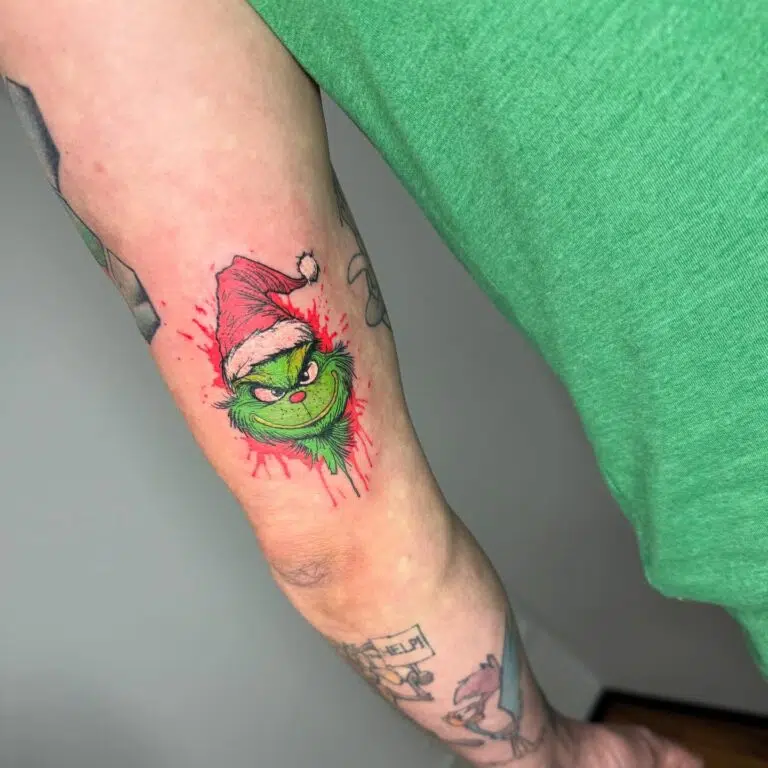 Tetování z filmů a pohádek, postavička, Grinch na ruce