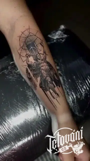 Tetování náboženství, anděl na předloktí