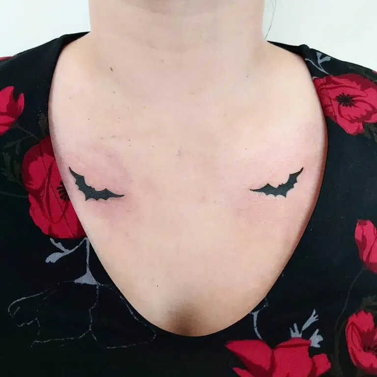 Tetování zvířata, netopýři pod klíční kosti