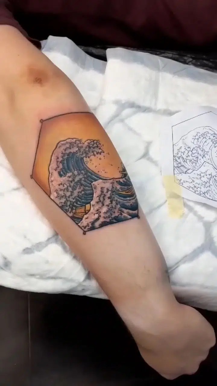 Tetování příroda, moře na předloktí