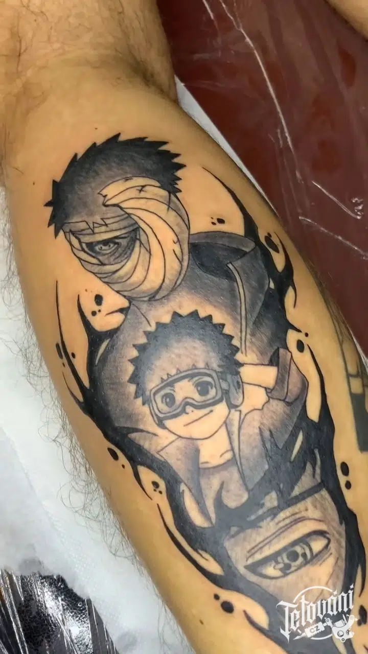 Tetování z filmů a pohádek anime na lýtku