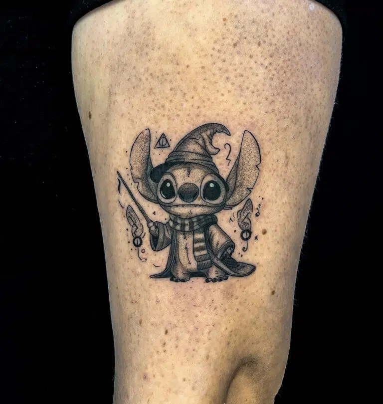 Tetování postavička Stitch z filmů a pohádek na stehno