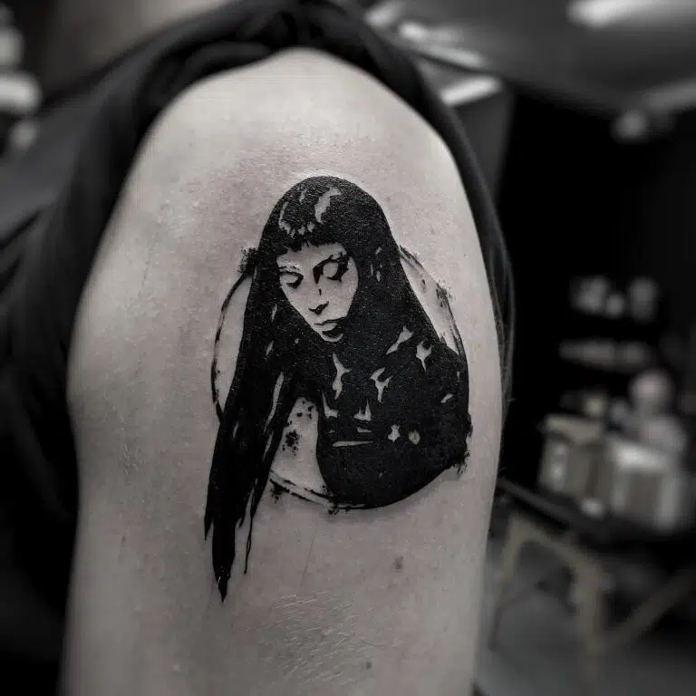 Tetování osobnosti, Lady Gaga na rameni